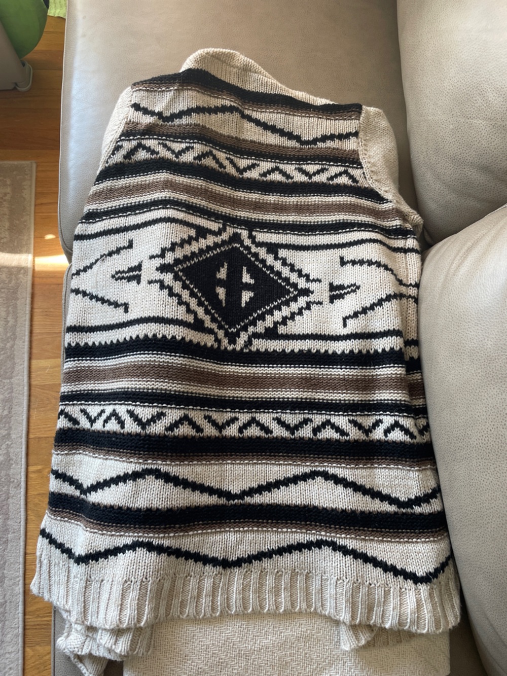 Patterned Cardigan - Picture 4 of 5